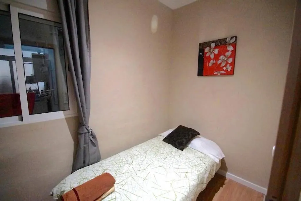 Meridiana Clot 4 Bedrooms 2 Bathrooms Barcellona Appartamento